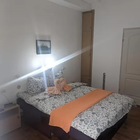 Lenka 公寓 索科矿泉村